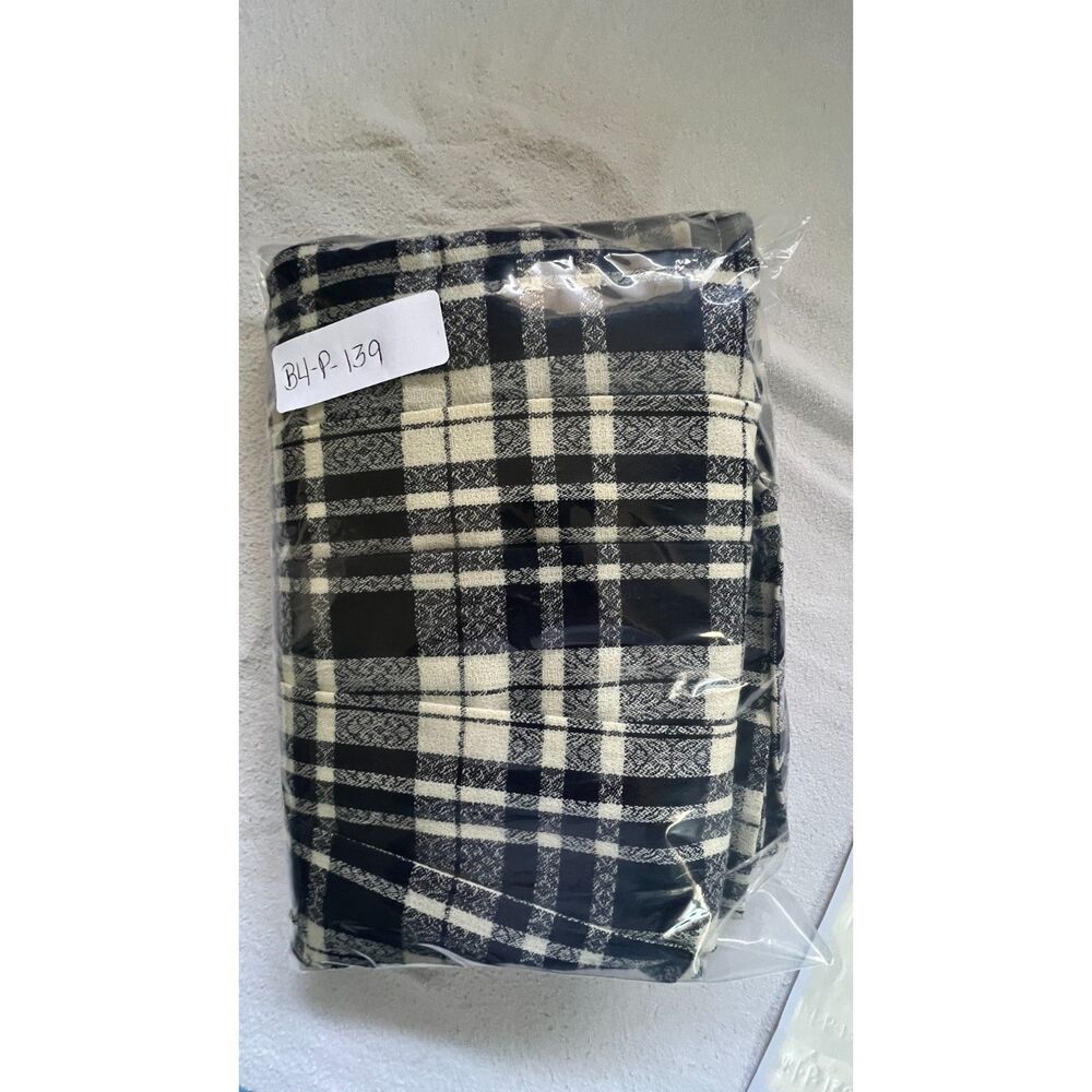 Vintage Pendleton Wool Plaid Black White Women's Skirt Size  12 - Picture 12 of 12